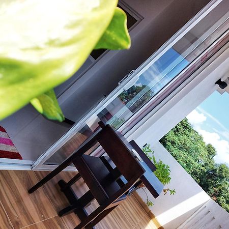 Chen Villa - Near Airport Негомбо Екстериор снимка