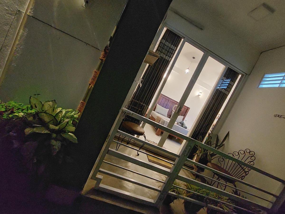 Chen Villa - Near Airport Негомбо Екстериор снимка