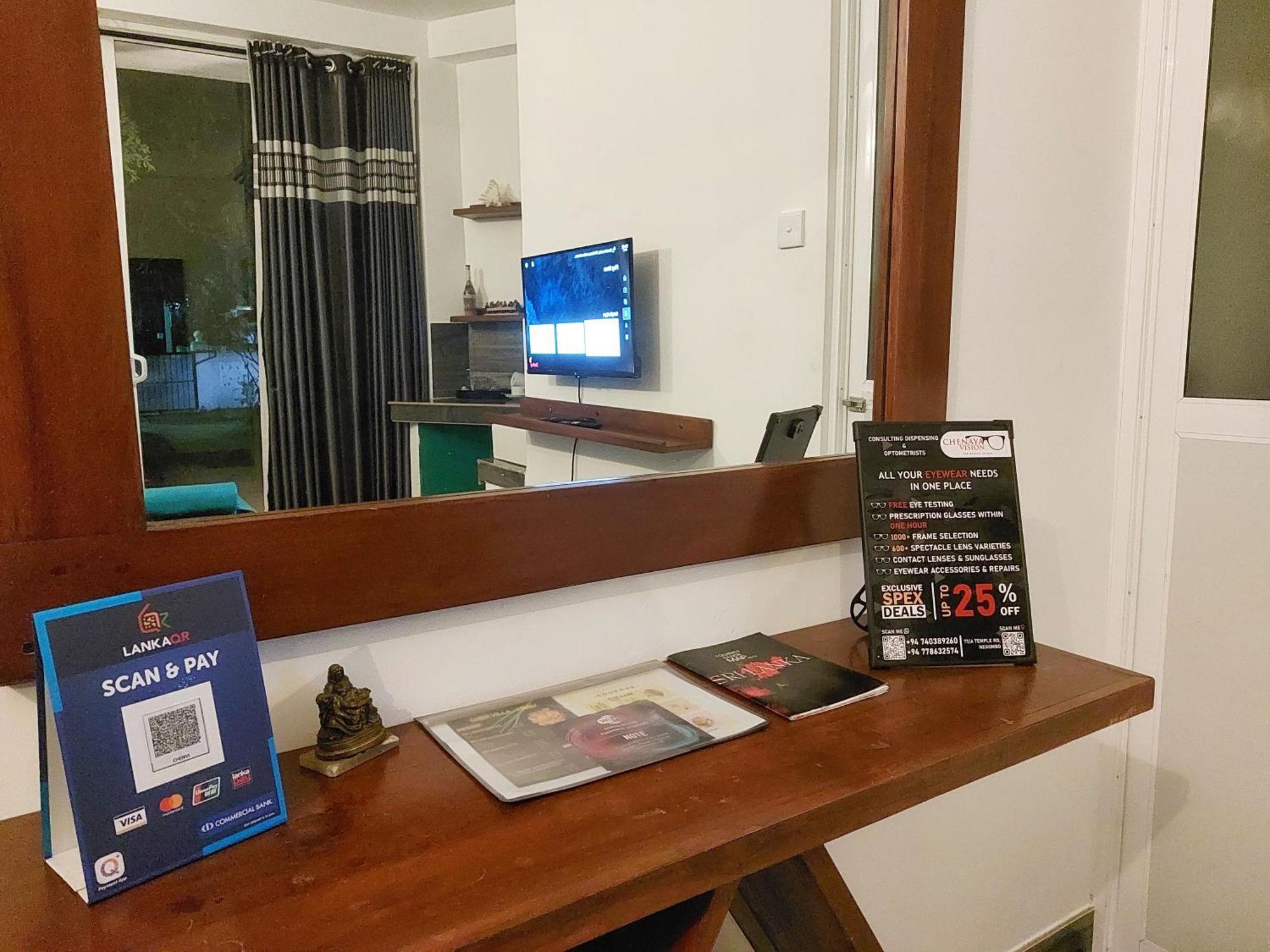Chen Villa - Near Airport Негомбо Екстериор снимка