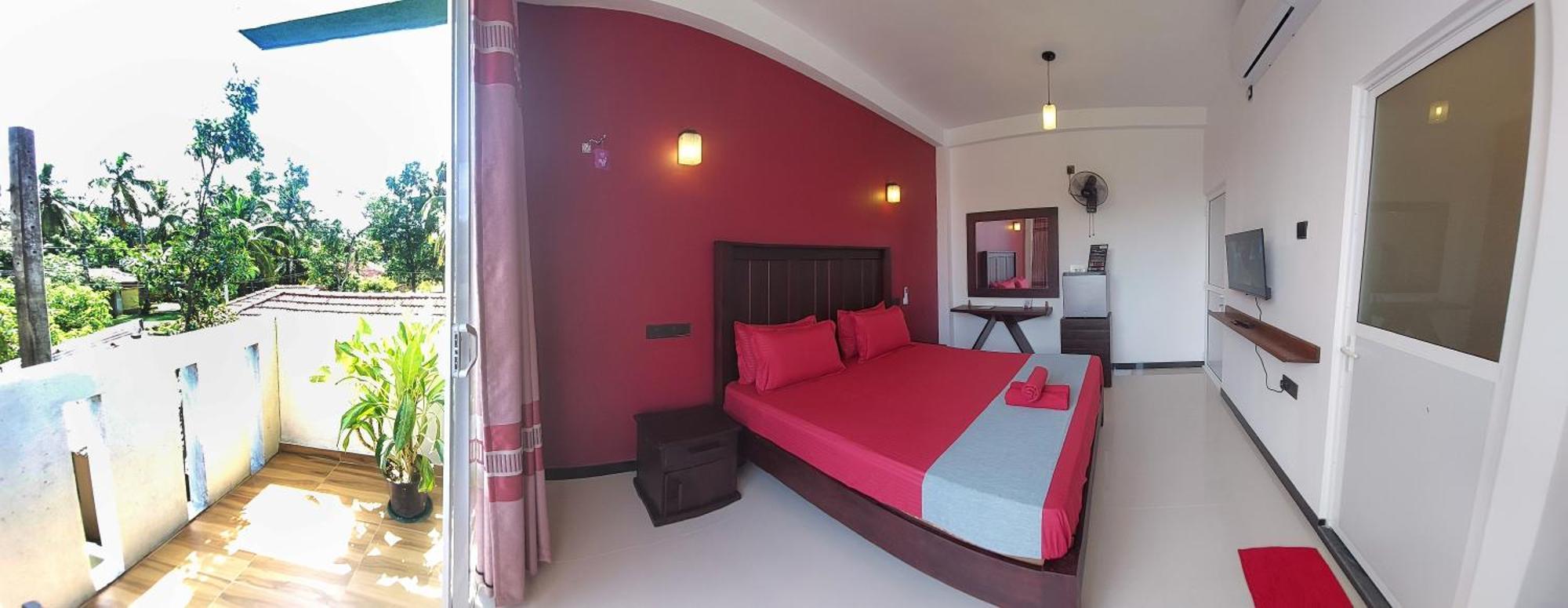 Chen Villa - Near Airport Негомбо Екстериор снимка