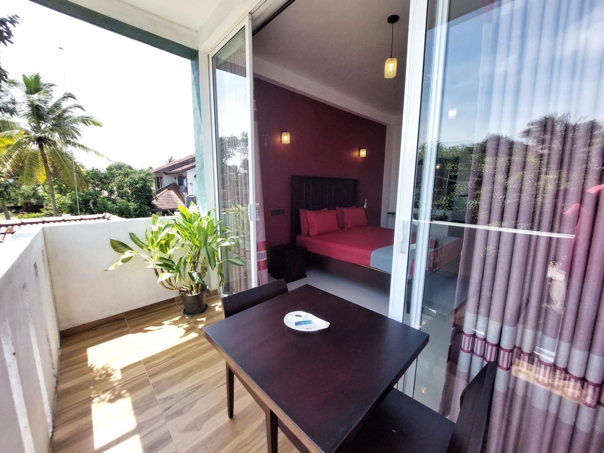 Chen Villa - Near Airport Негомбо Екстериор снимка