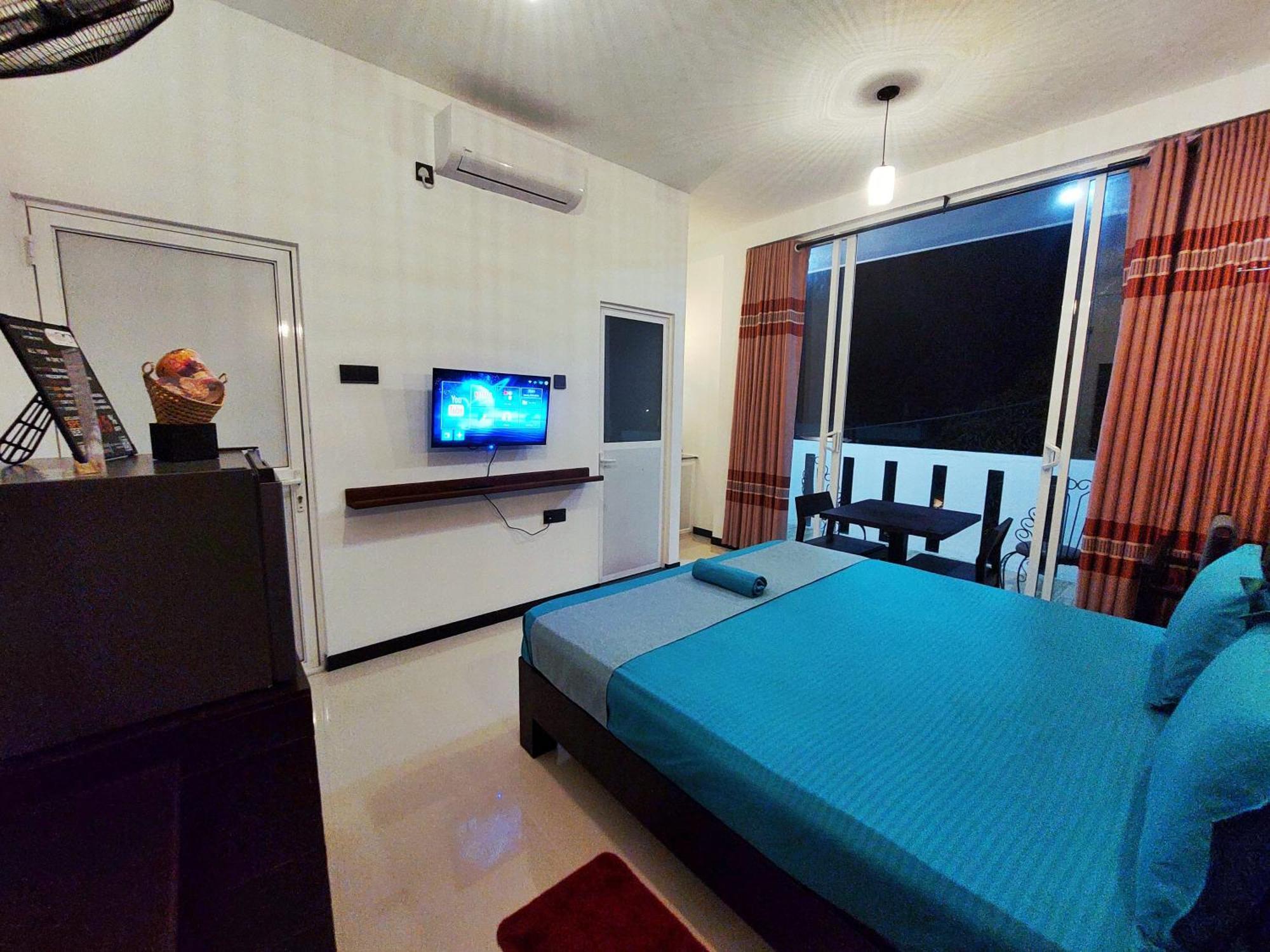 Chen Villa - Near Airport Негомбо Екстериор снимка